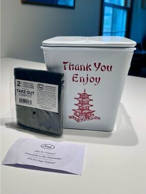 NWOT Fred & Friends Chinese Takeout Counter Compost: Enamel & Charcoal Filters